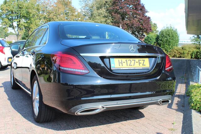 Mercedes-Benz C-KLASSE 180 Advantage Pack | Stoelverwarming | Lage KM | ZGAN |