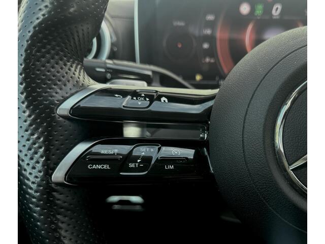 Mercedes-Benz C-KLASSE 180 AMG Line BTW Automaat/LED/Fabr.garantie/Camera