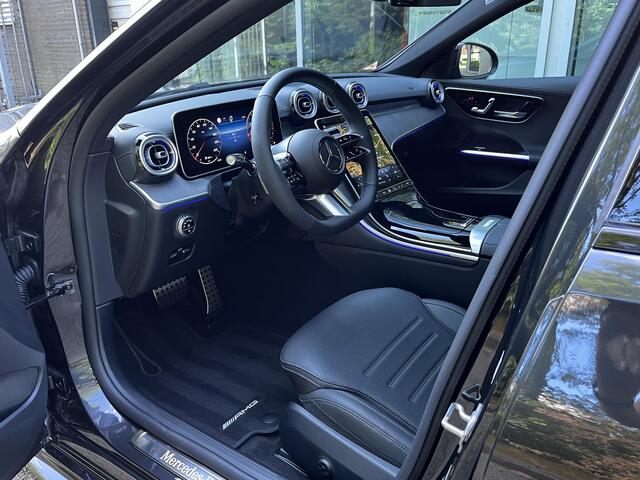 Mercedes-Benz C-KLASSE Estate 180 Star Edition AMG | Night Pakket | Panoramadak | Winter Pakket | Trekhaak | DISTRONIC Afstandsassistent | Dodehoekassistent | Apple CarPlay | Android Auto | Elektrisch Verstelbare Stoelen + Memory | Stuurverwarming