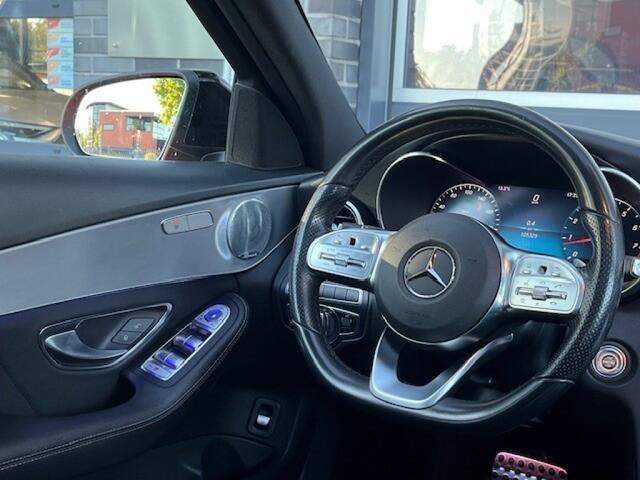 Mercedes-Benz C-KLASSE 300 T. AUT. - AMG - PANO - BURMESTER - 19 INCH