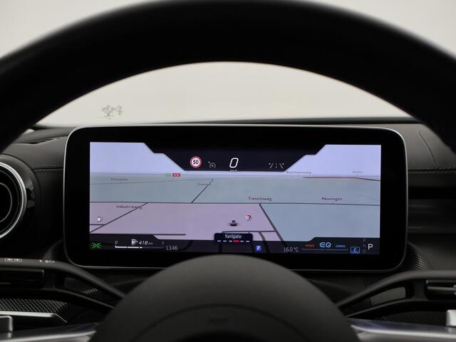 Mercedes-Benz C-KLASSE 180 AMG LINE SEDAN + SFEERVERLICHTING | CAMERA | STOELVERW.