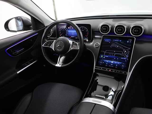Mercedes-Benz C-KLASSE Estate 180 Luxury Line | Achteruitrijcamera | Sfeerverlichting | Stoelverwarming | Cruise Control | Appel Carplay |