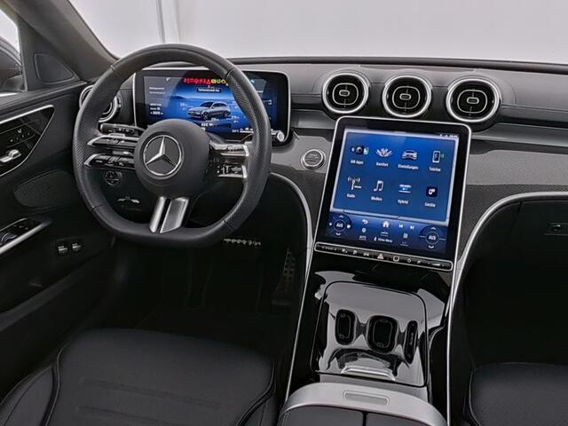Mercedes-Benz C-KLASSE Estate 300 e AMG Plug-In Hybride AMG Line | Trekhaak | Panorama Schuif-Kanrteldak | Distronic | Stuur en Stoelverwarming. Inclusief 24 maanden Mercedes-Benz Certified garantie voor Europa.