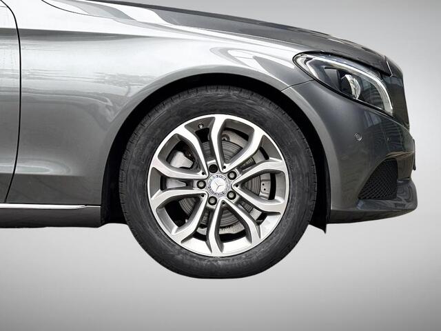 Mercedes-Benz C-KLASSE Estate 180 Premium Plus | Panoramadak | Leder | LED Koplampen | Stoelverwarming | Navigatie | Camera | Dodehoek | Rijklaarprijs!