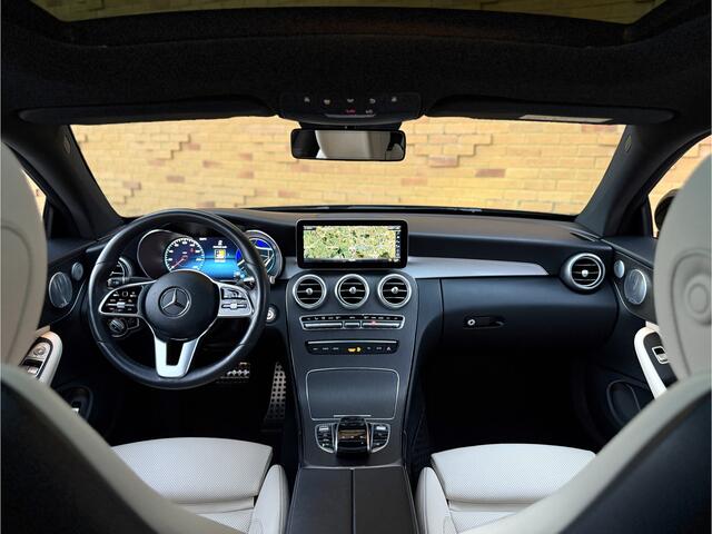 Mercedes-Benz C-KLASSE Coupé 300 AMG l Burmester l Pano l 360° l LED l Night