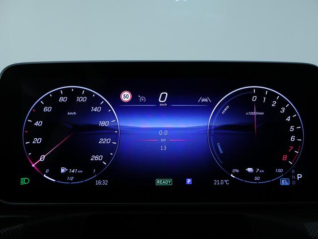 Mercedes-Benz C-KLASSE 300 e Business Solution AMG | Trekhaak | Panoramadak | Burmester Audio | Head Up | Dode Hoek Ass. | 360 gr Camera || Parkeerpakket met 360°-camera |