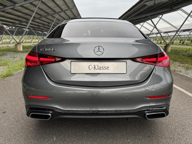 Mercedes-Benz C-KLASSE 300 e Business Solution AMG | Night | Panoramadak | Digital light | 19" Multispaaks velgen | Sfeerverlichting |