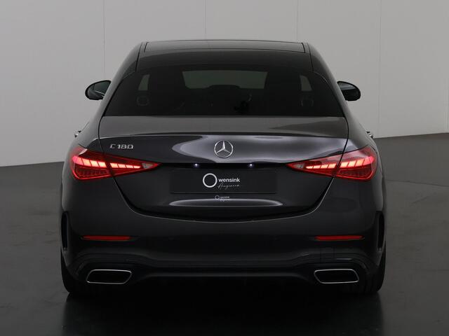 Mercedes-Benz C-KLASSE 180 Star Edition AMG Line | Keyless | Panoramadak | Digitaal Licht | 360* Camera |