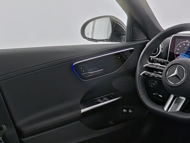 Mercedes-Benz C-KLASSE Estate 300 e AMG Plug-In Hybride AMG Line | Trekhaak | Panorama Schuif-Kanteldak | Digital Licht | Rijassistentiepakket Plus incl. PRE-SAFE Inclusief 24 maanden MB Certified garantie voor Europa.