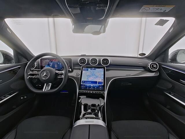 Mercedes-Benz C-KLASSE Estate 300 e AMG Plug-In Hybride AMG Line | Trekhaak | Panorama Schuif-Kanteldak | Digital Licht | Rijassistentiepakket Plus incl. PRE-SAFE Inclusief 24 maanden MB Certified garantie voor Europa.