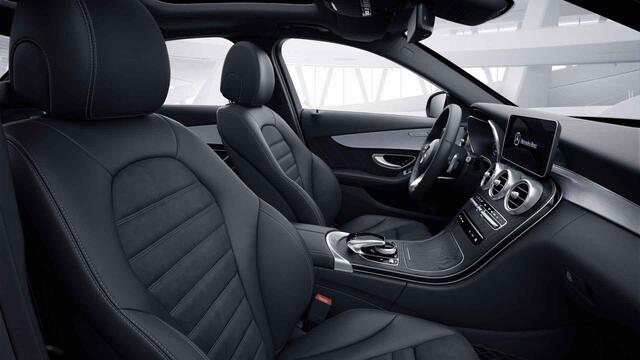 Mercedes-Benz C-KLASSE 200 Business Solution AMG | Panoramadak | Wiudescreen | Multibeam | Sfeerverlichting | Stoelverwarming |