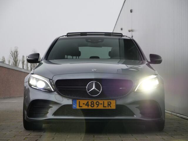 Mercedes-Benz C-KLASSE AMG 43 4MATIC 391pk Premium Plus Pack Automaat Standverwarming / Schuifdak / 19 inch / Apple Carplay