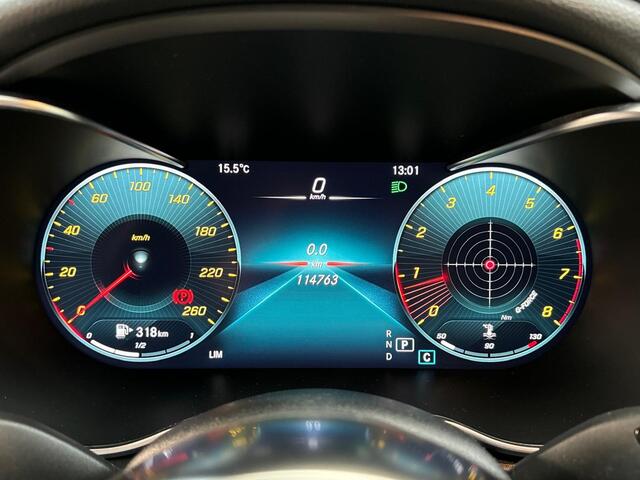 Mercedes-Benz C-KLASSE 180 Business Solution AMG | Panoramadak | Apple Carplay | Sfeerverlichting | AMG gril | NL auto |