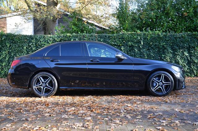 Mercedes-Benz C-KLASSE 180 Business Solution AMG Automaat/Navi/Pdc/Ecc/Panoramadak/360°-Camera/digitale dashboard/Stoelverwarming/Half-leer/Led/18-Inch Lmv/Premium Sound system
