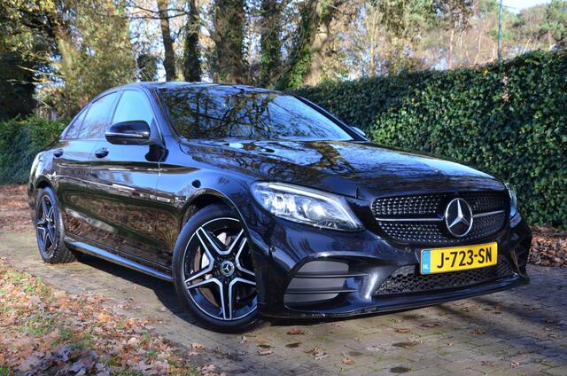 Mercedes-Benz C-KLASSE 180 Business Solution AMG Automaat/Navi/Pdc/Ecc/Panoramadak/360°-Camera/digitale dashboard/Stoelverwarming/Half-leer/Led/18-Inch Lmv/Premium Sound system