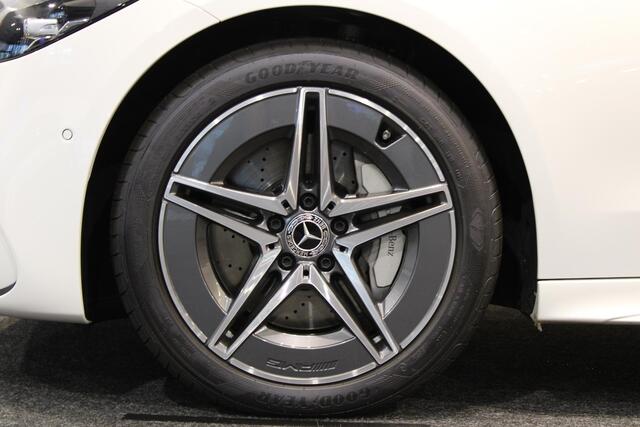 Mercedes-Benz C-KLASSE Estate 300 e AMG Line