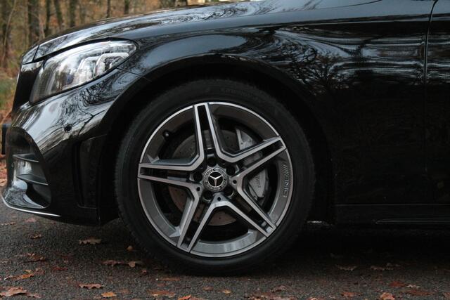 Mercedes-Benz C-KLASSE Estate 160 Business Solution AMG | Ambient | Carplay | AMG Pak.