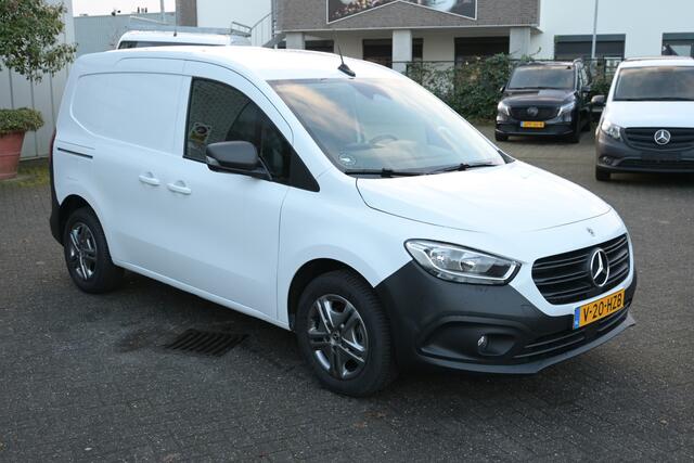 Mercedes-Benz CITAN 110 CDI L1 Pro 3 Zitplaatsen, MBUX, Stoelverwarming