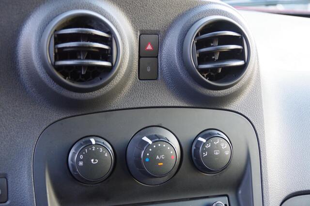 Mercedes-Benz CITAN 112 AUT. BENZINE, AIRCO, CRUISE, PARKEERSENSOREN, NL AUTO, NAP
