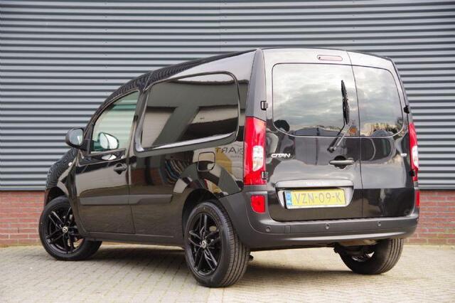 Mercedes-Benz CITAN 112 AUT. BENZINE, AIRCO, PARKEERSENSOREN, STOELVERWARMING