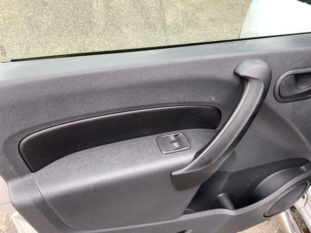 Mercedes-Benz CITAN 109 CDI BlueEFFICIENCY Business Ambition Airco Trekhaak 1050 kg Euro 5