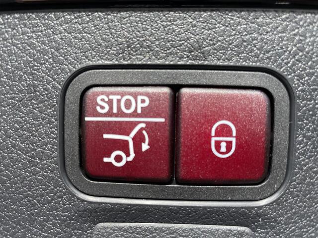 Mercedes-Benz CLA-KLASSE Shooting Brake 200 AMG Line | Achteruitrijcamera | Stoelverwarming | Sfeerverlichting