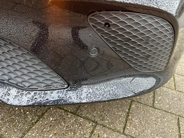 Mercedes-Benz CLA-KLASSE 180 LUXURY LINE