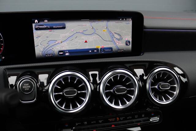 Mercedes-Benz CLA-KLASSE Shooting Brake 250 e AMG Line Aut8 | Facelift | Panoramadak | Distronic+ | Memory | Advanced Sound System | Keyless Go | Verwarmd Stuurwiel | Augmented Reality |