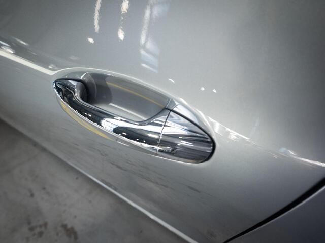 Mercedes-Benz CLA-KLASSE 180 Star Edition AMG Line Panorama dak