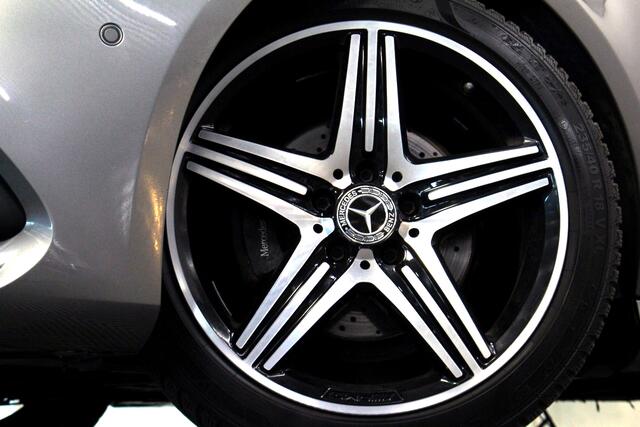 Mercedes-Benz CLA-KLASSE 200 AMG AUT 1eEIG! PANO LEDER NAV CAMERA STOELVW '18