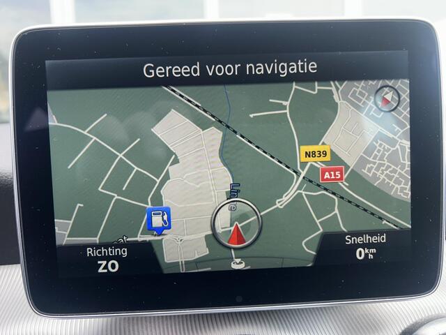 Mercedes-Benz CLA-KLASSE 200 Ambition automaat/cruise control/pdc/navigatie/nieuwstaat