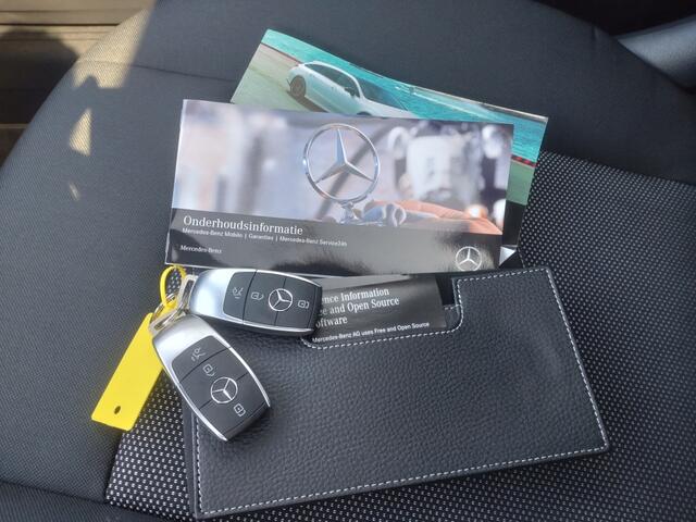 Mercedes-Benz CLA-KLASSE 180 Business Sol. | Automaat