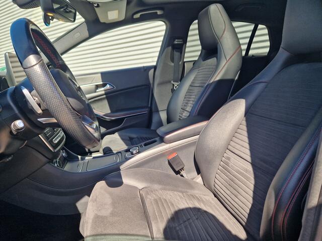 Mercedes-Benz CLA-KLASSE Shooting Brake 180 Business Solution AMG Night Upgrade | Nieuw Binnen! | Panorama | Automaat | Stoelverwarming