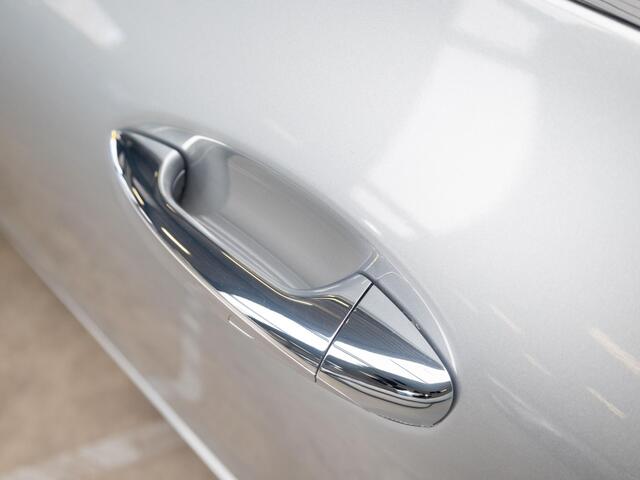 Mercedes-Benz CLA-KLASSE Coupé 180 Star Edition AMG Line Panorama dak