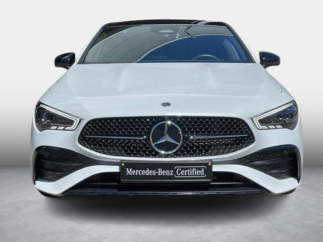 Mercedes-Benz CLA-KLASSE Shooting Brake 180 | Panoramadak | AMG Night | 360° Camera | Head-up display | Memorystoelen verwarmd | Sfeerverlichting