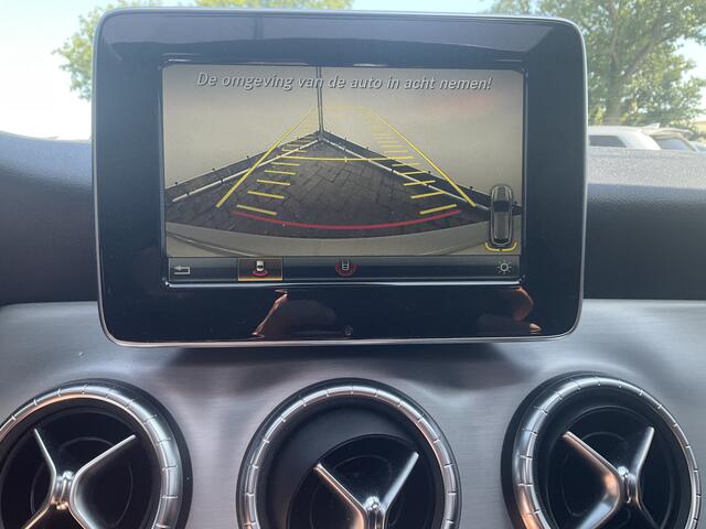 Mercedes-Benz CLA-KLASSE Shooting Brake 250 Prestige AMG HK Pano.dak Top staat