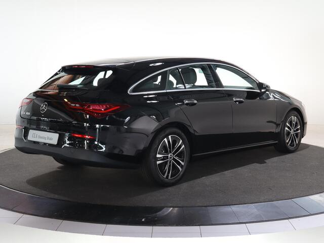 Mercedes-Benz CLA-KLASSE Shooting Brake 180 Star Edition LIMITED | Dodehoekassistent | Achteruitrijcamera | Multibeam LED koplampen