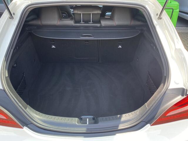 Mercedes-Benz CLA-KLASSE CLA 200 AMG LINE CARPLAY/PANO-DAK/NAVI/CRUISE/PDC/STOELVERW