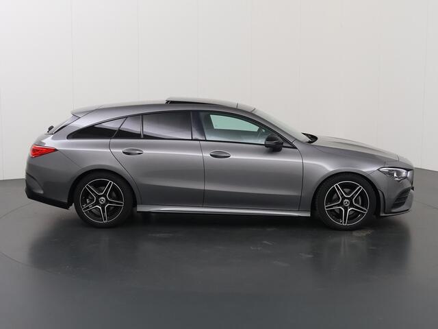 Mercedes-Benz CLA-KLASSE Shooting Brake 180 Advantage | AMG | Night | Panoramadak | Widescreen | Stoelverwarming |