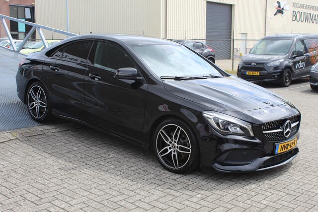 Mercedes-Benz CLA-KLASSE 250 Business *Automaat*Night pakket/Navigatie/Climate control/Parkeersensoren rondom/Cruise control/Stoelverwarming/Bluetooth/18'' Lichtmetalen velgen.