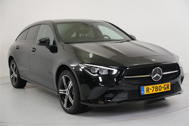 Mercedes-Benz CLA-KLASSE Shooting Brake 250 e Progressive | Trekhaak | Ambient | LED | Camera |
