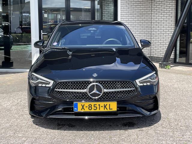 Mercedes-Benz CLA-KLASSE Shooting Brake 180 | AMG | Keyless | Sfeerverlichting
