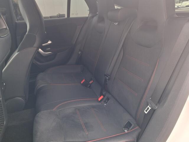 Mercedes-Benz CLA-KLASSE Shooting Brake 200 Business Solution Progressive | Nieuw Binnen! | Automaat | Night Package | AMG Pakket