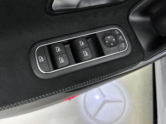 Mercedes-Benz CLA-KLASSE Shooting Brake 180 Business Solution AMG | Trekhaak | Parkeerpakket met 360°-camera | Nightpakket | Premium Plus pakket | Antidiefstalpakket GUARD 360° Plus | EASY PACK achterklep | Dodehoekassistent |