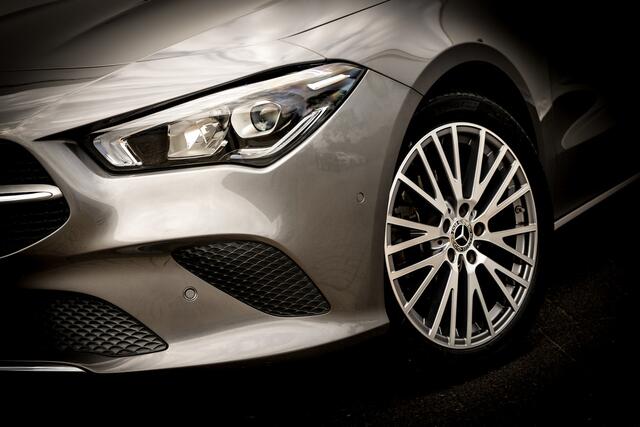 Mercedes-Benz CLA-KLASSE Shooting Brake 180 Automaat Bus. Solution | Widescreen | 18 inch LMV | Sportstoelen | PDC | Navi