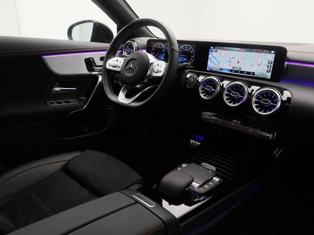 Mercedes-Benz CLA-KLASSE 250 e Business Solution AMG Limited | PANO | CAMERA | MEMORY | SFEERVERLICHTING | STOELVERWARMING