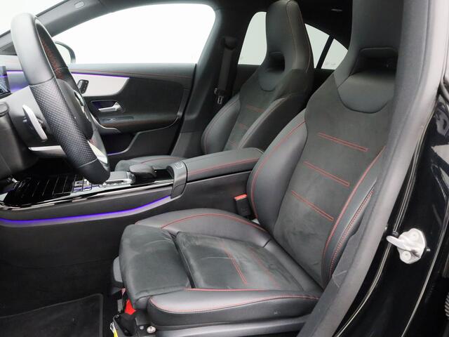 Mercedes-Benz CLA-KLASSE 250 e Business Solution AMG Limited | PANO | CAMERA | MEMORY | SFEERVERLICHTING | STOELVERWARMING