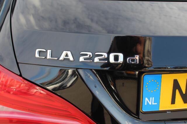 Mercedes-Benz CLA-KLASSE Shooting Brake 220 d OrangeArt Edition