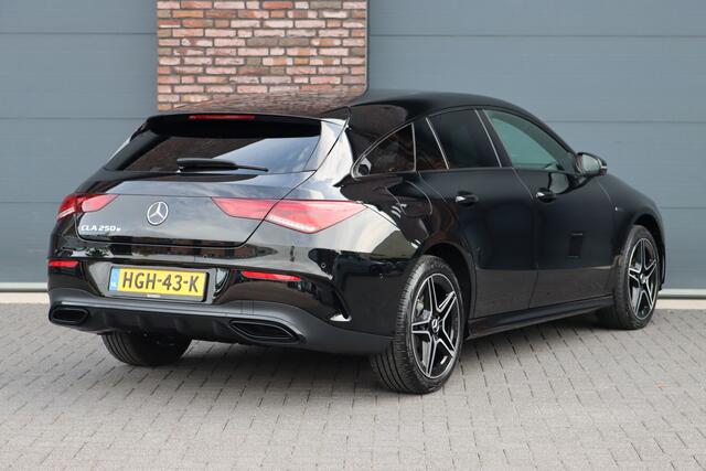 Mercedes-Benz CLA-KLASSE Shooting Brake 250 e AMG Line Aut8 | Widescreen | Sfeerverlichting | Camera | Advanced Sound System | Nightpakket | Cruise Control | High Perf. LED | Augmented Reality |
