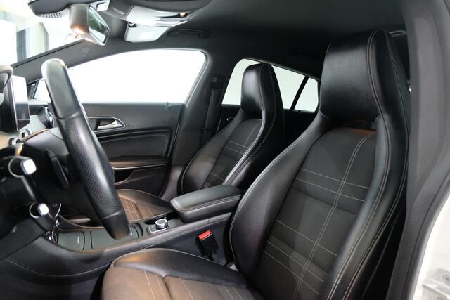 Mercedes-Benz CLA-KLASSE Shooting Brake 200 Ambition | TREKHAAK | STOELVERW. |